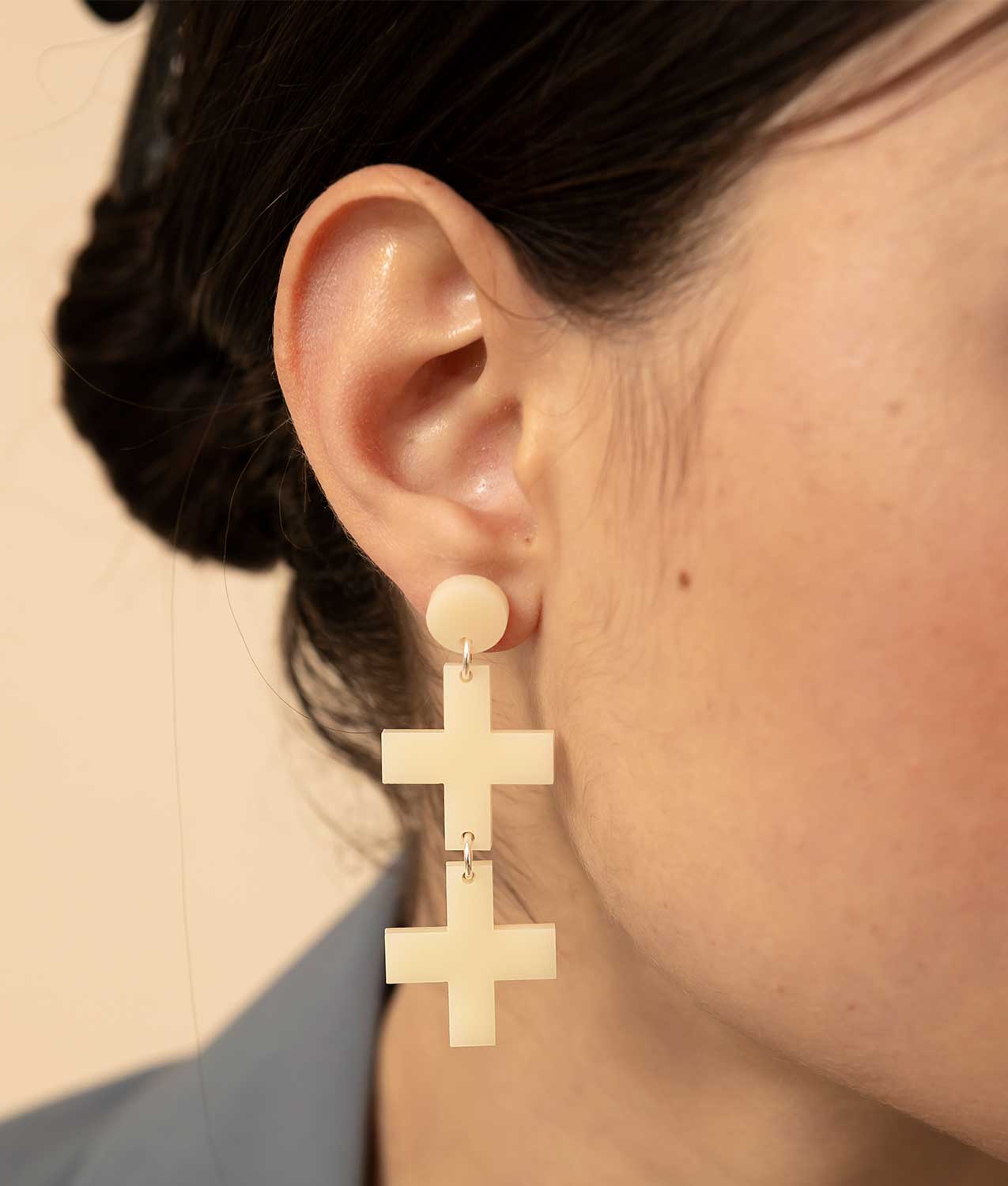 PENDIENTES ORELLA METRACRILATO