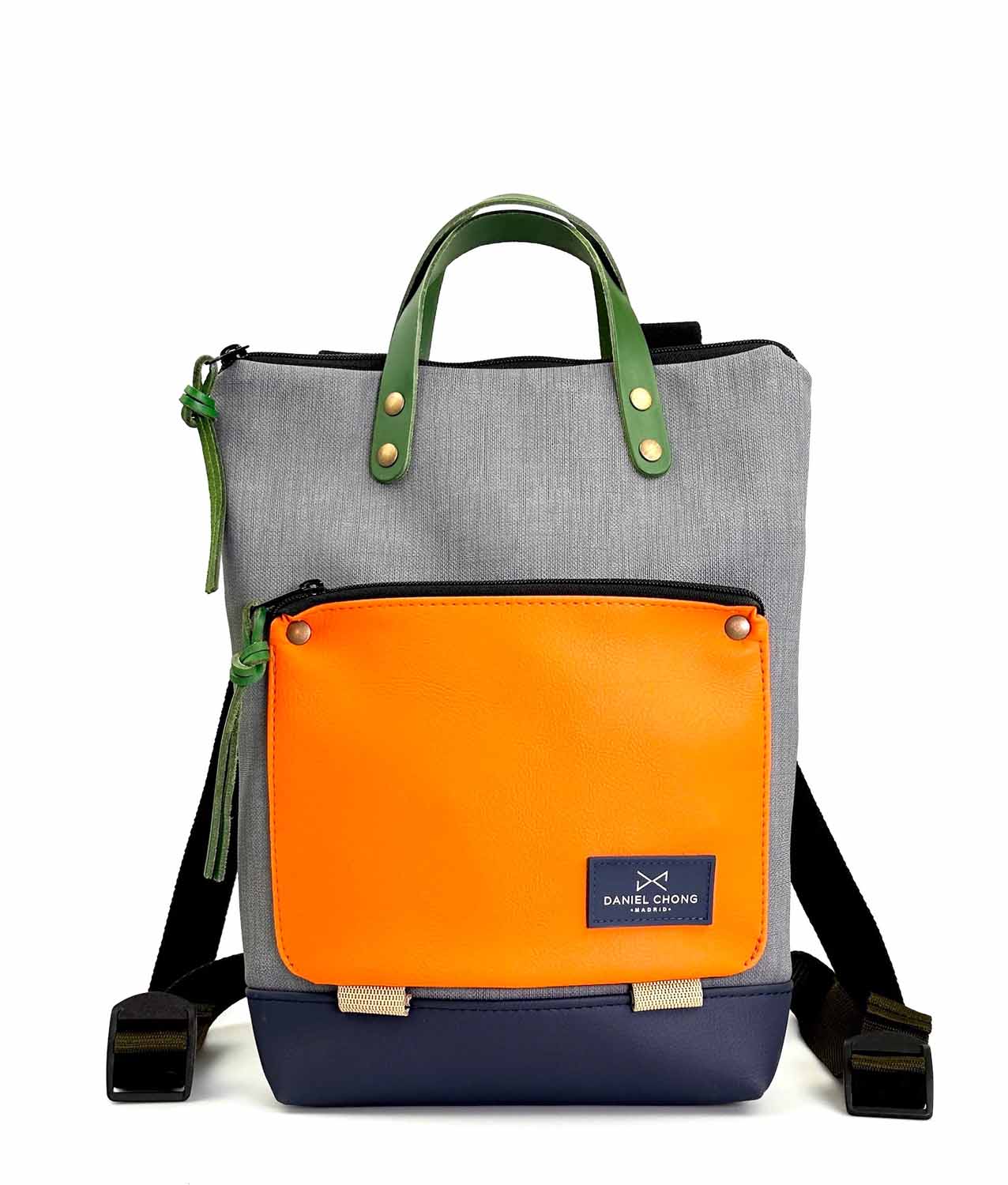 Mochila Mini Book Holder Impermeable DZ 032
