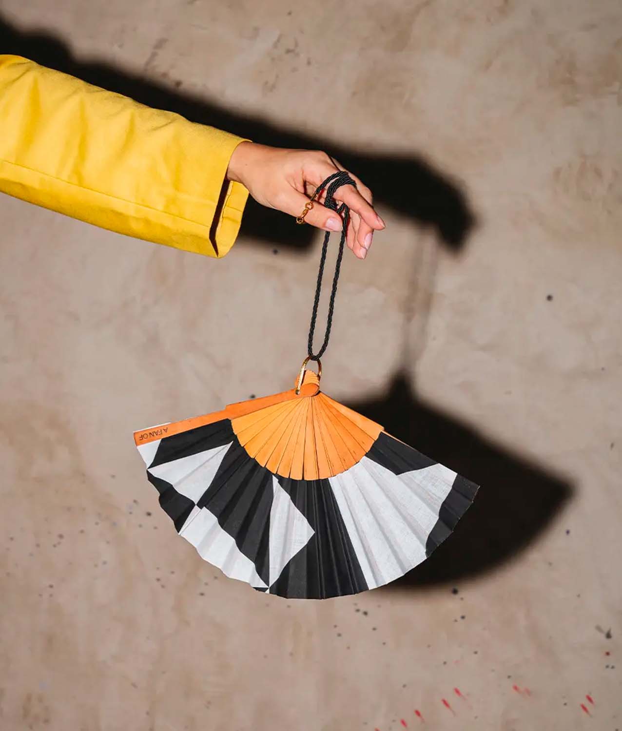 Abanico Mini Shadow Play